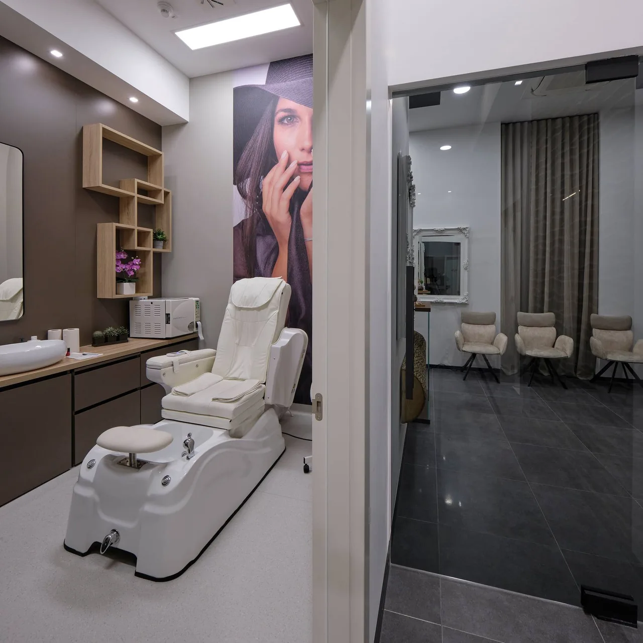 Skin Clinic Ariderma